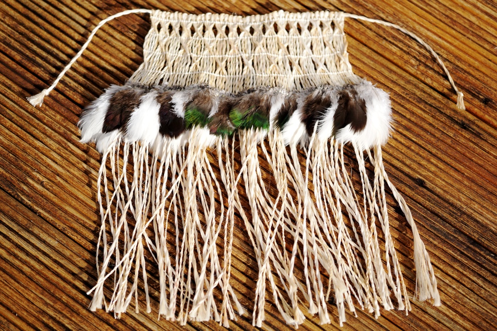 AllFlax - contemporary flax weaving: mini kahu