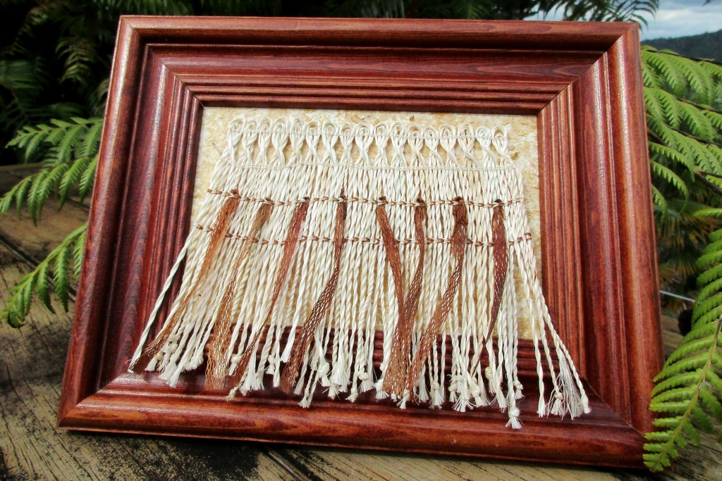 AllFlax - contemporary flax weaving: framed mini kahu